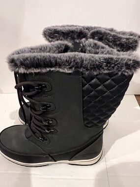 totes Gray Quilted Faux-Fur Lace-Up Winter Boots